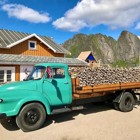 Eagle Bay - Waterfront Rorbu C Sørvågen