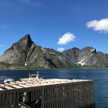 Eagle Bay - Waterfront Rorbu C